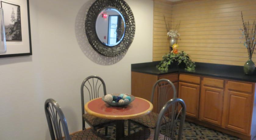 Baymont Inn & Suites Omaha Luaran gambar