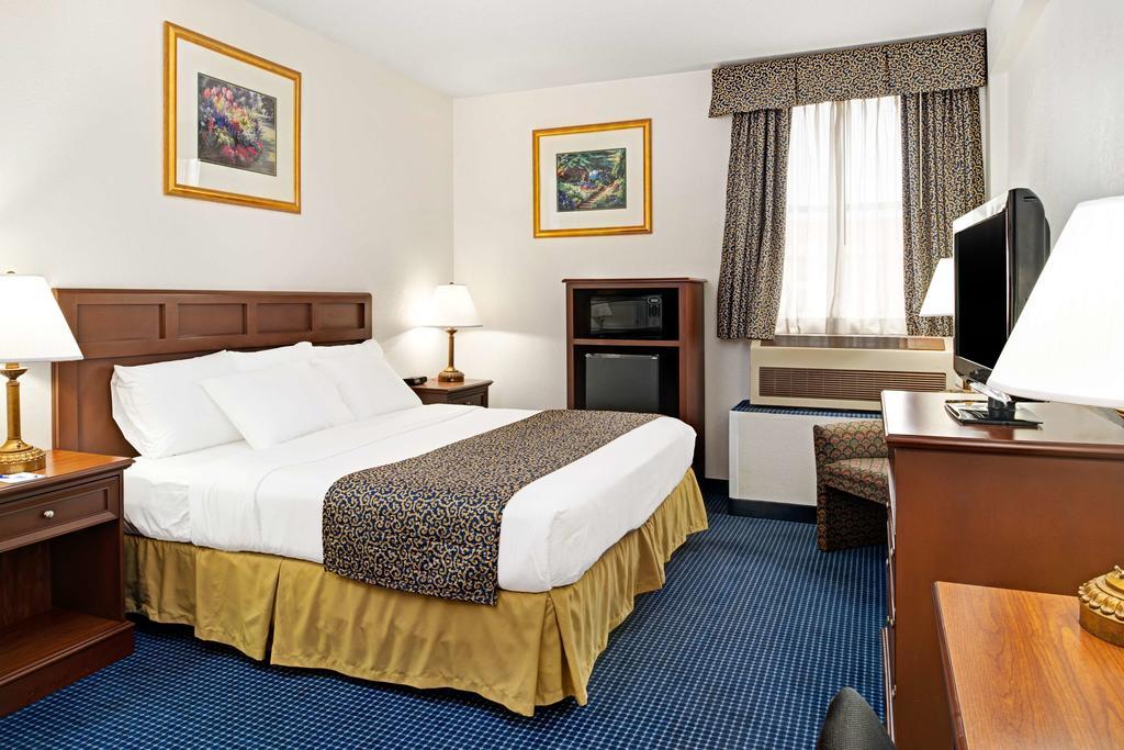Baymont Inn & Suites Omaha Luaran gambar