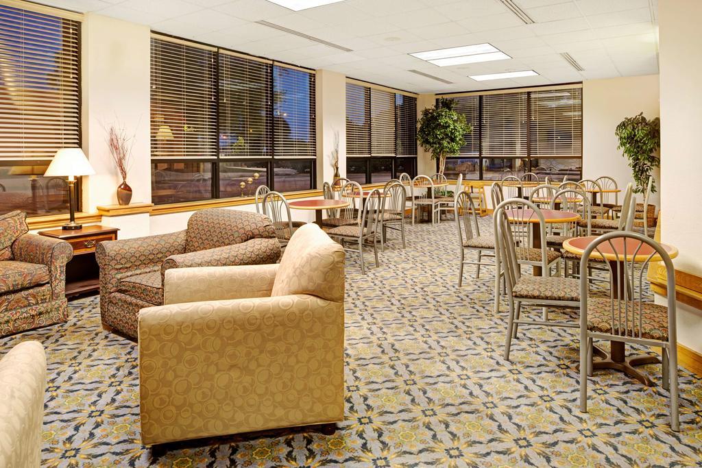 Baymont Inn & Suites Omaha Luaran gambar