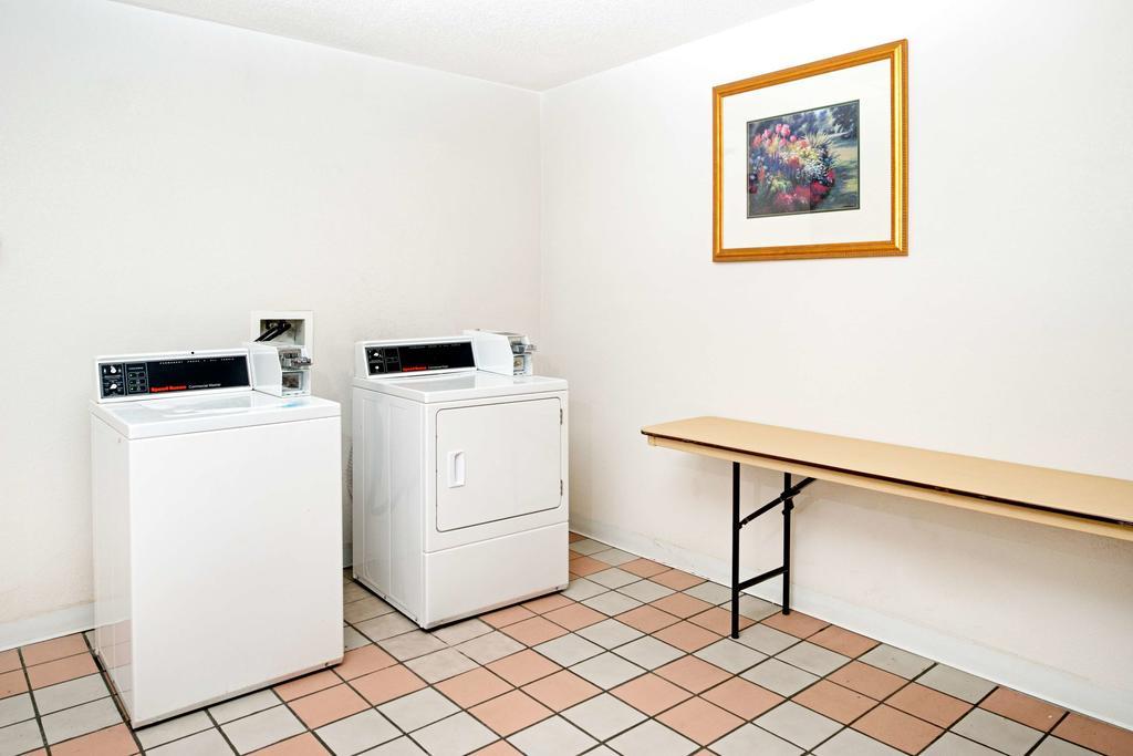Baymont Inn & Suites Omaha Luaran gambar