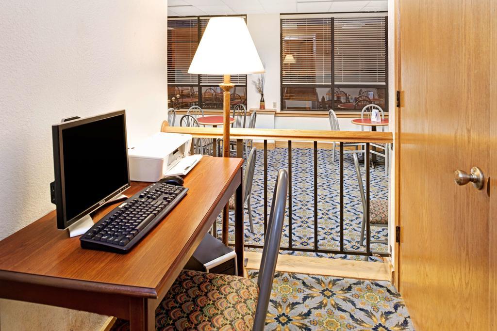 Baymont Inn & Suites Omaha Luaran gambar